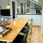 Summer House With Authentic Charm On Eno Dom wakacyjny *