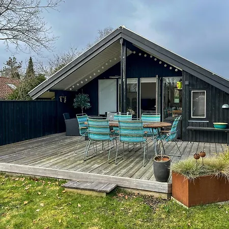 Summer House With Authentic Charm On Eno Ferienhaus Karrebæksminde