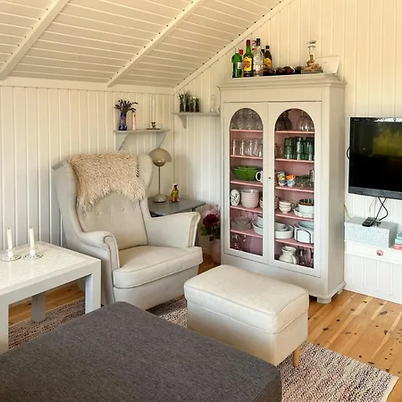 Summer House With Authentic Charm On Eno