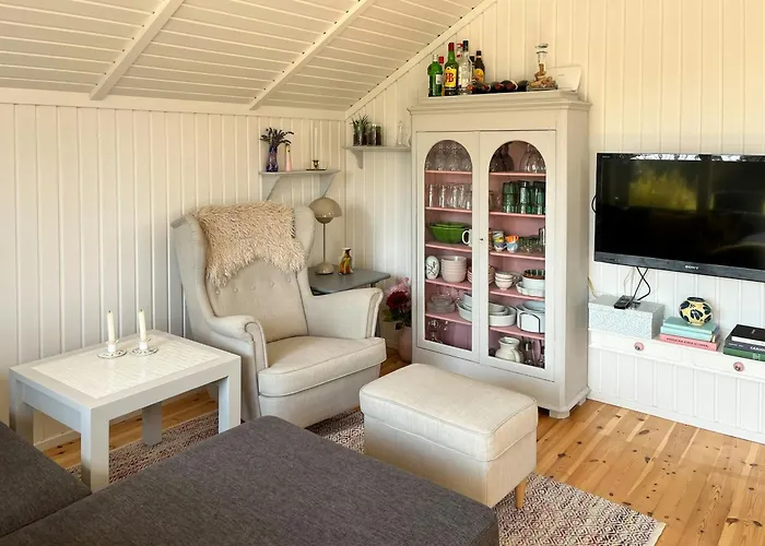 Summer House With Authentic Charm On Eno Casa vacanze *